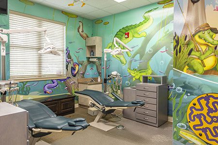 Lafayette Pediatric Dentistry dental room - alligators